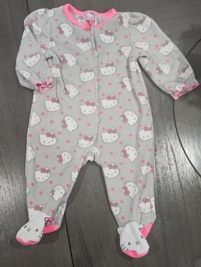 Hello Kitty Gray Fleece Footed One-Piece with Pink Trim